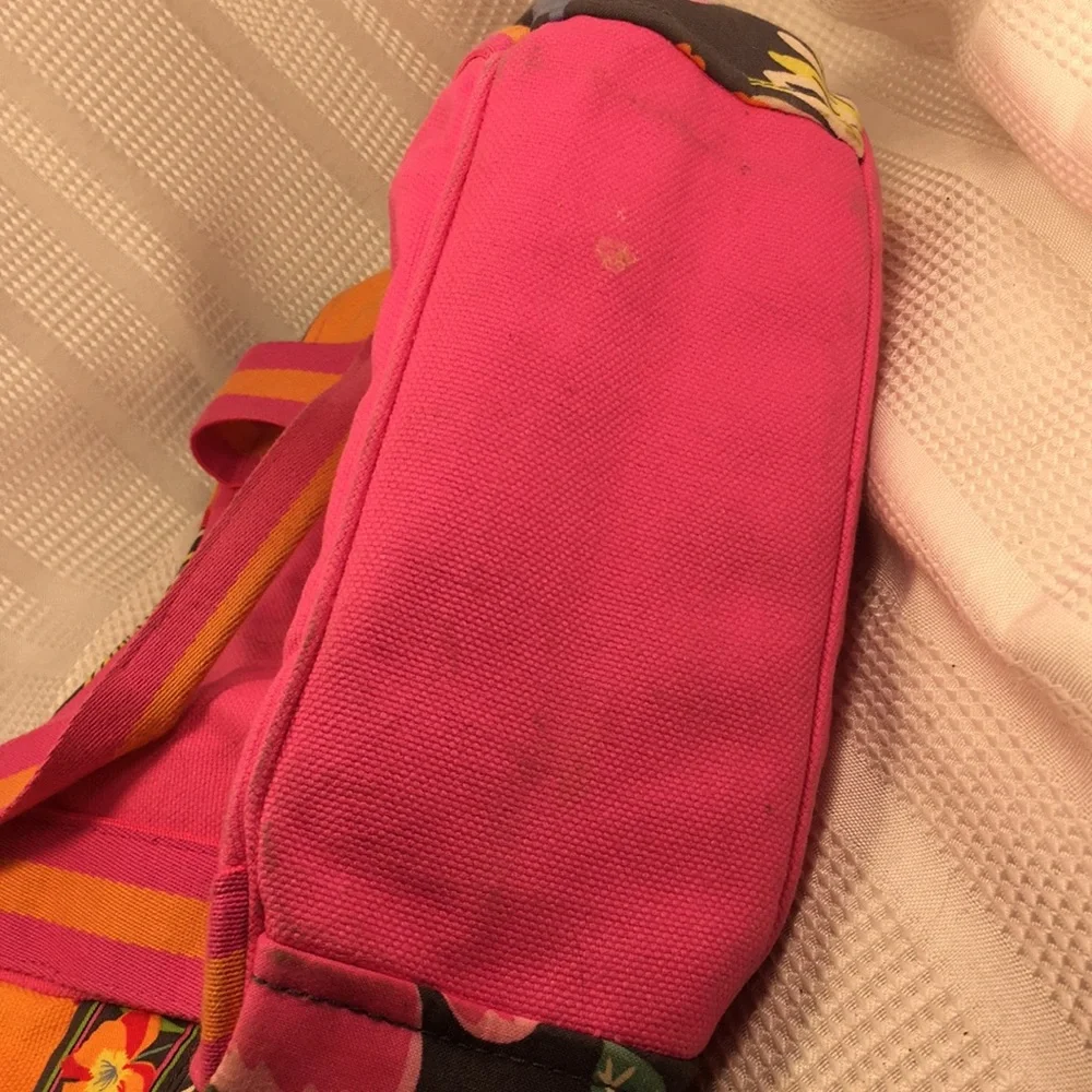 Vera Bradley good some